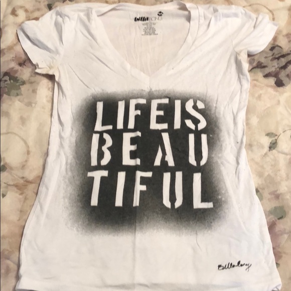 Billabong Tops - T-shirt